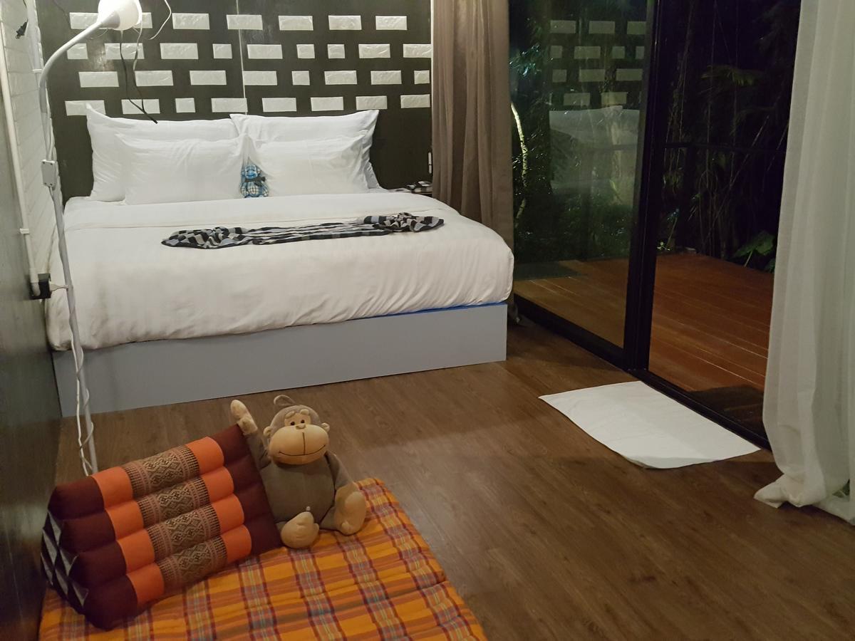 Отель Hug Rimtharn Ban Khao Klom Экстерьер фото