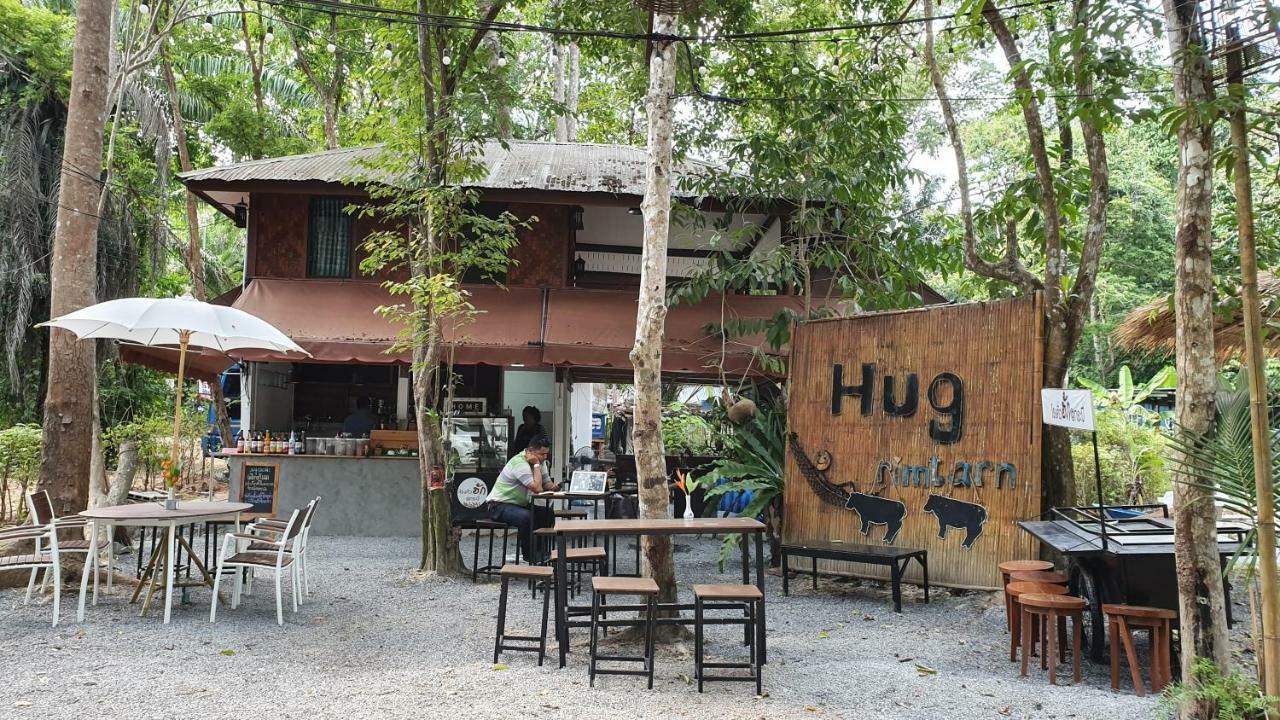 Отель Hug Rimtharn Ban Khao Klom Экстерьер фото