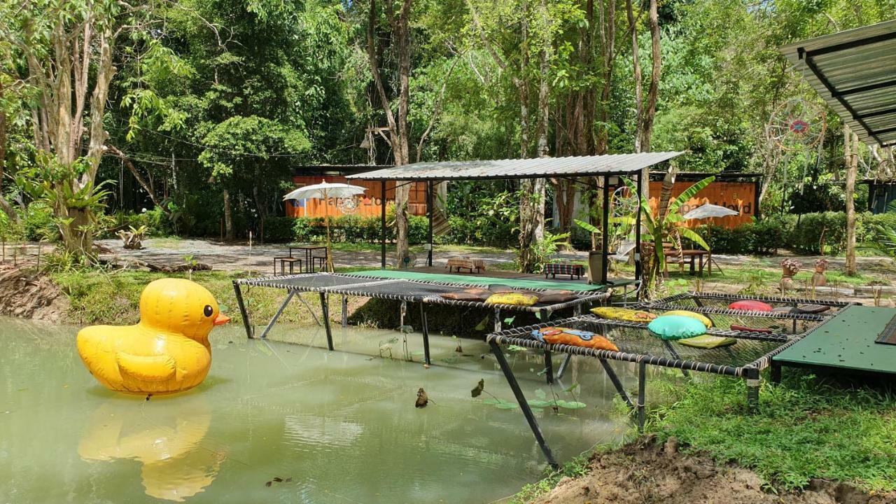 Отель Hug Rimtharn Ban Khao Klom Экстерьер фото